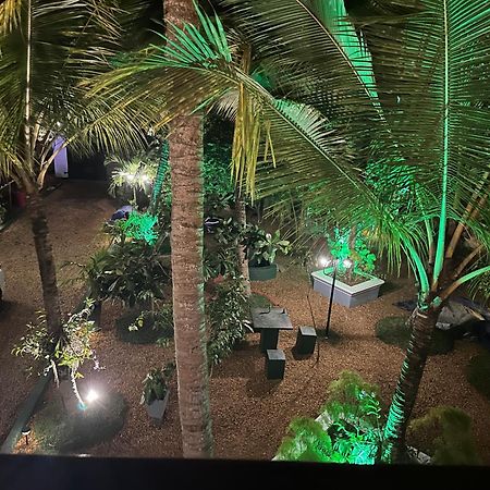 Aliya Lanka Hotel Берувала Екстериор снимка