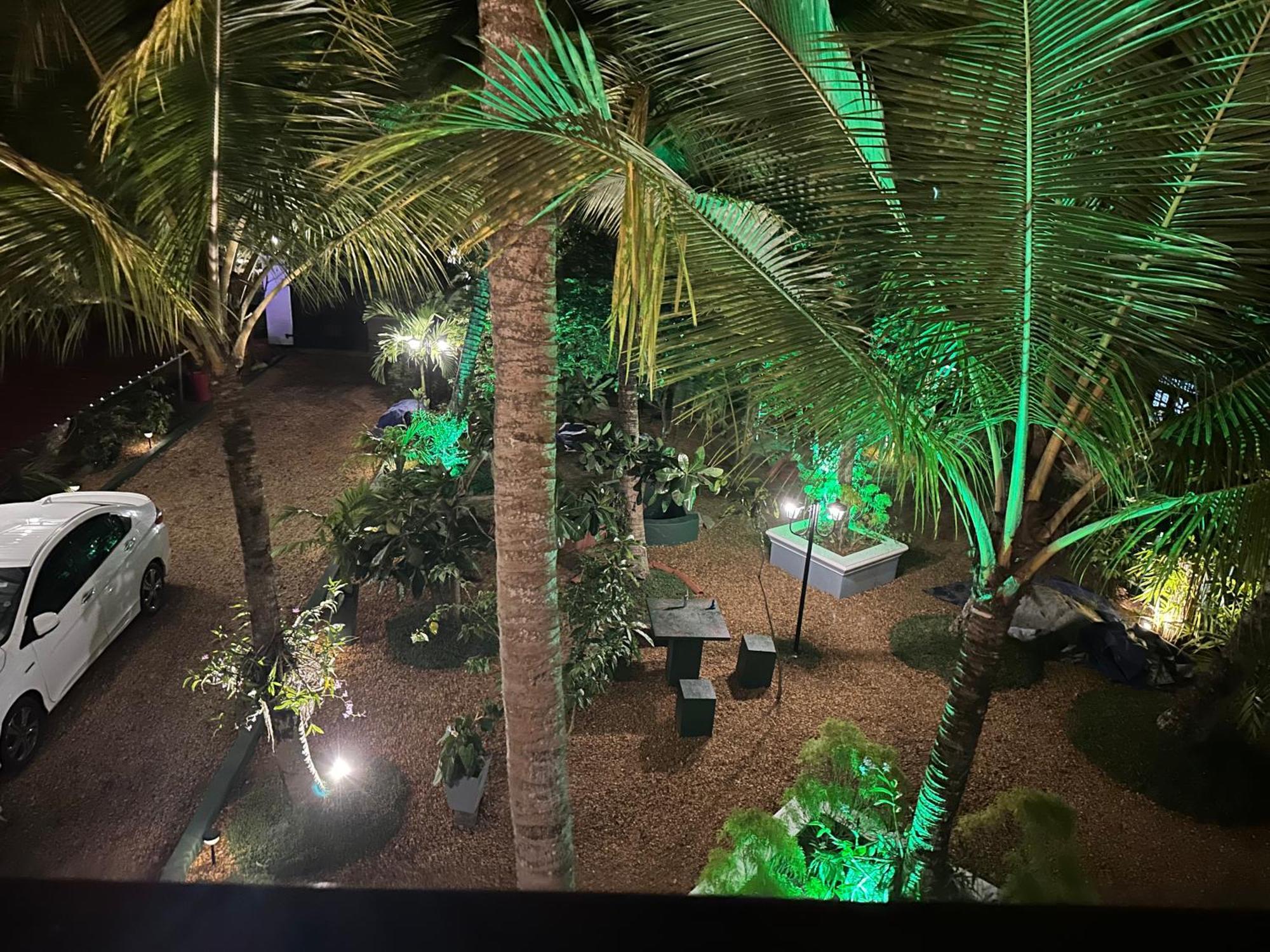 Aliya Lanka Hotel Берувала Екстериор снимка