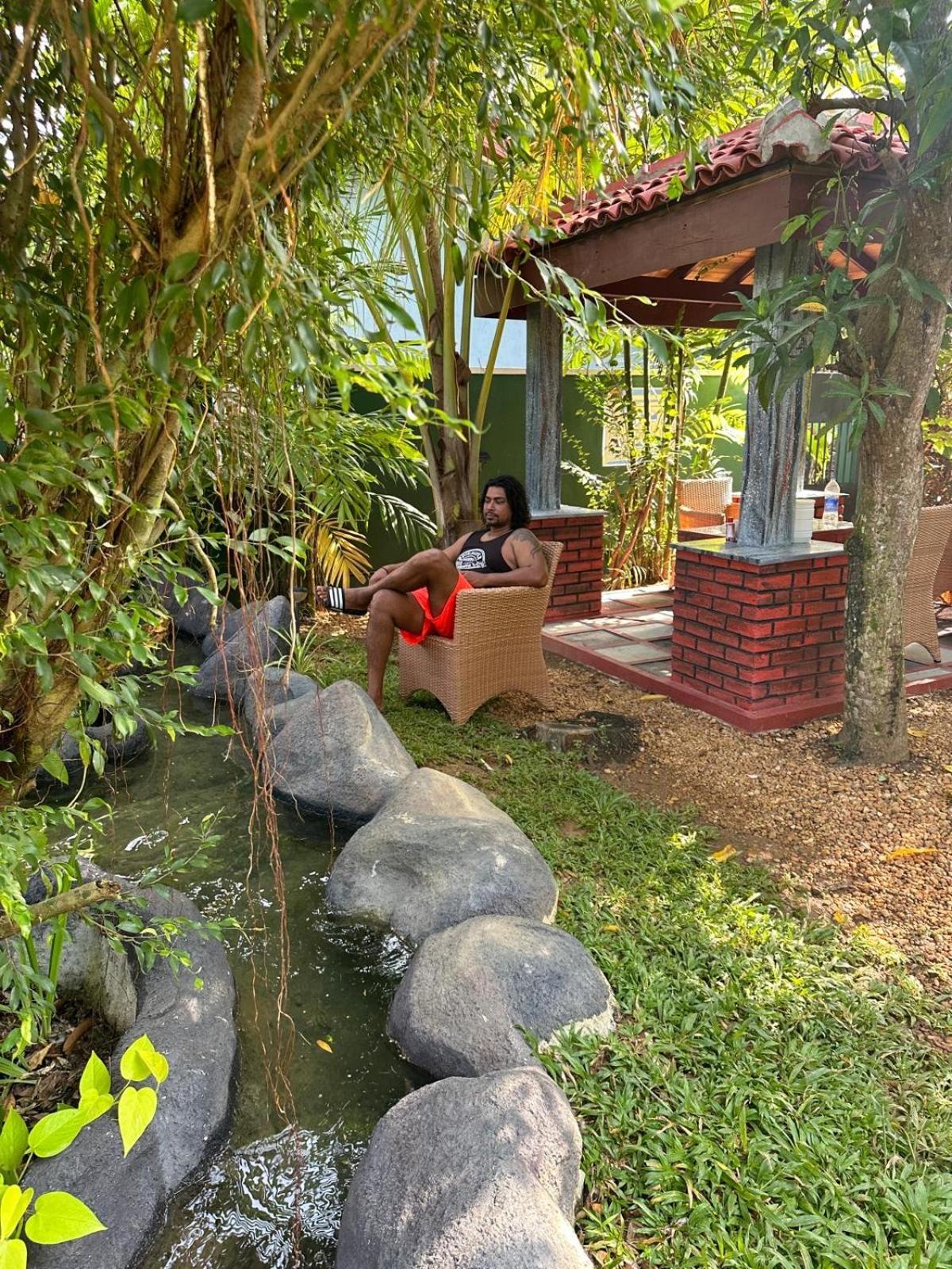 Aliya Lanka Hotel Берувала Екстериор снимка