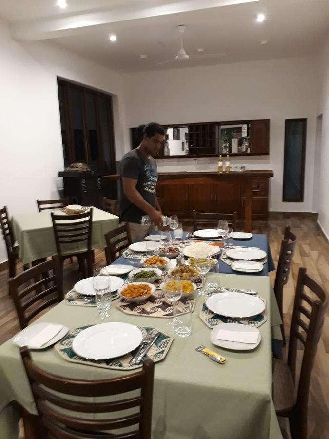 Aliya Lanka Hotel Берувала Екстериор снимка